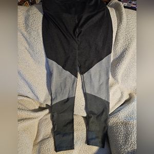 Old Navy, 7/8 gray workout pant